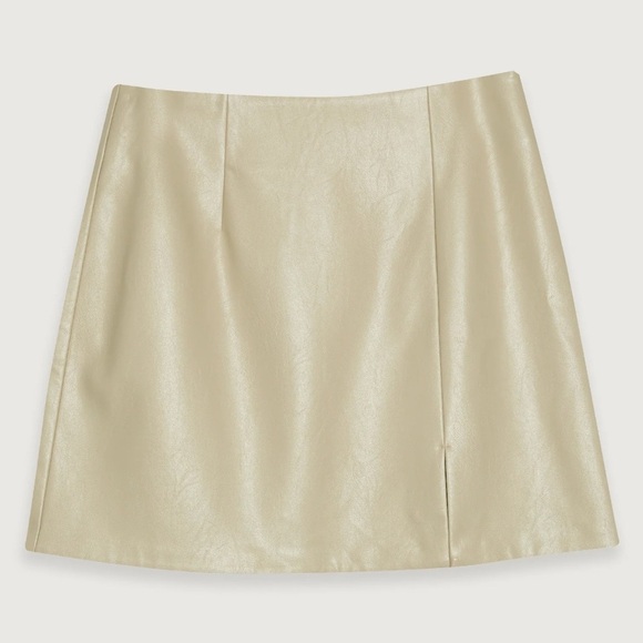 Oak + Fort Cream Vegan Faux Leather A-line Mini Skirt - Picture 11 of 14